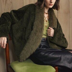 Army Green Casual Women's Plush faux Fur Collar Long Sleeved teddy Jacket